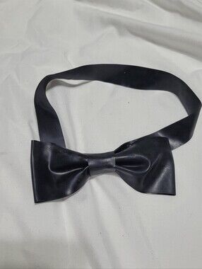 REAL LATEX by Dawnamatrix Black Bow Tie